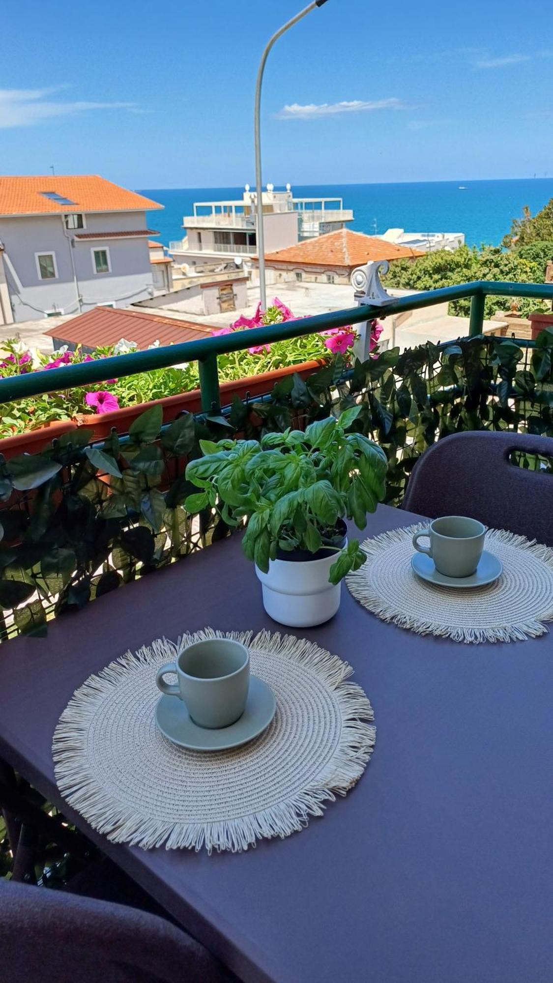 Apartamento La Casa Del Sole San Vito Chietino Exterior foto